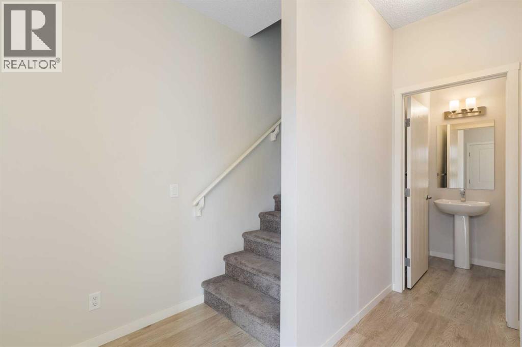 980 Nolan Hill Boulevard Nw Property Photo 2