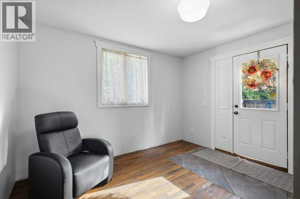 290 Railway Avenue Property Photo 11