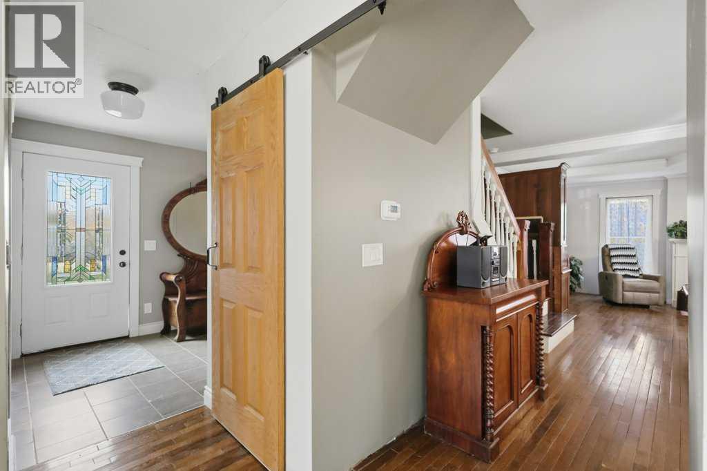 290 Railway Avenue Property Photo 13