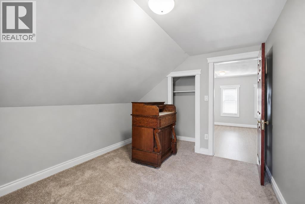 290 Railway Avenue Property Photo 35