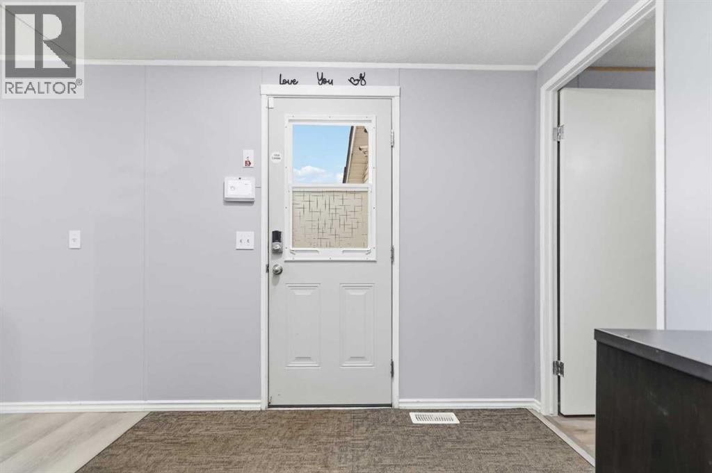 108 Gregoire Crescent Property Photo 6