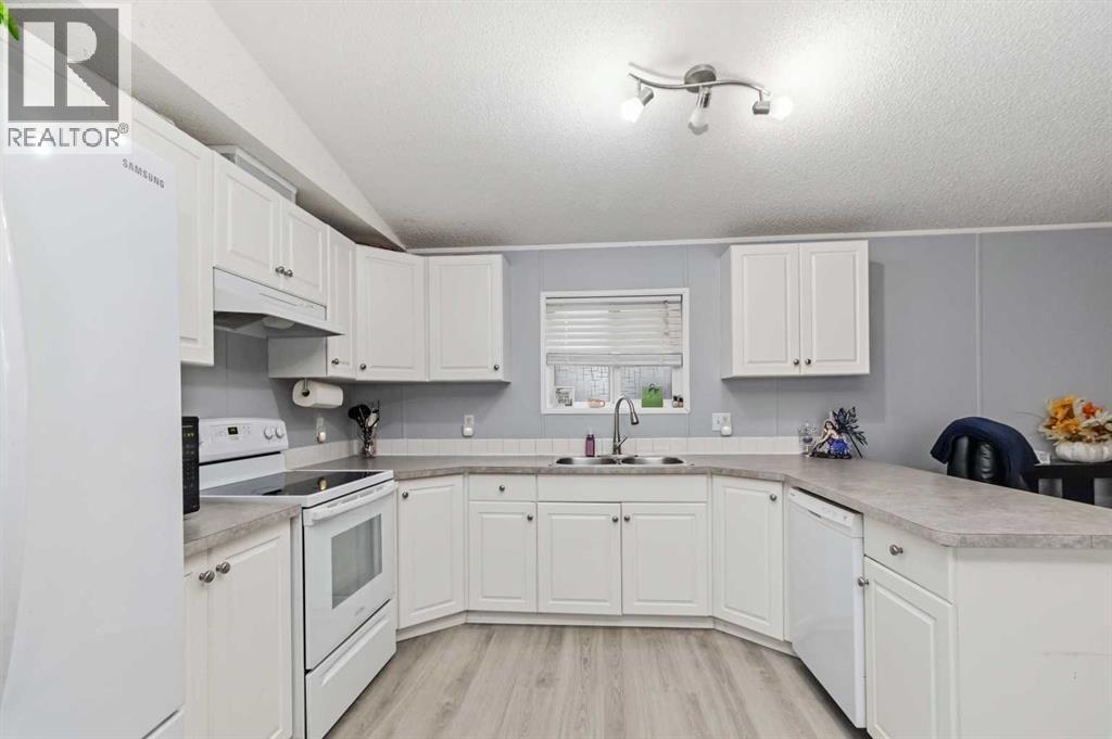 108 Gregoire Crescent Property Photo 12
