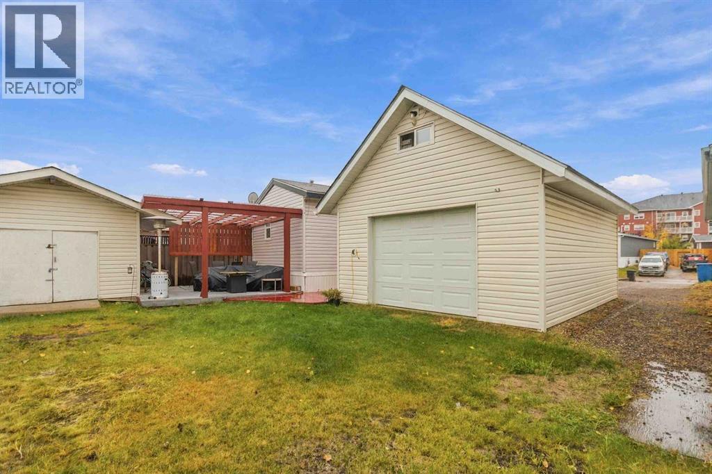 108 Gregoire Crescent Property Photo 29