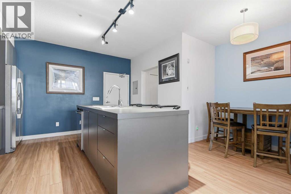 2660 22 Street Property Photo 8