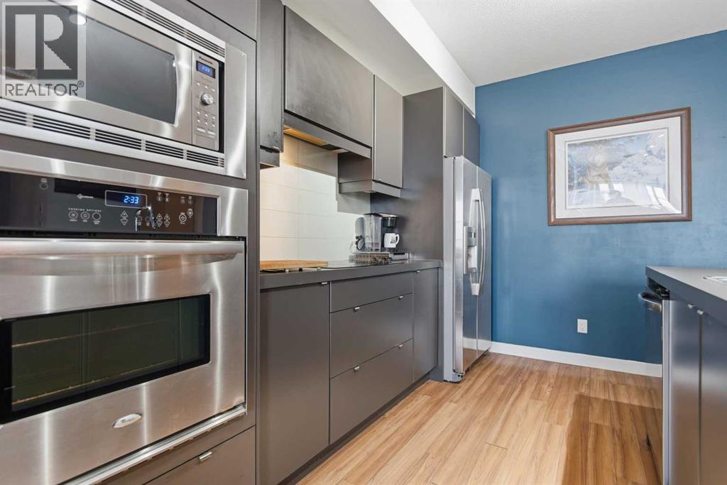 2660 22 Street Property Photo 9