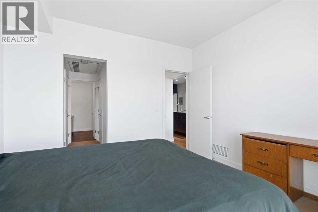 2660 22 Street Property Photo 16