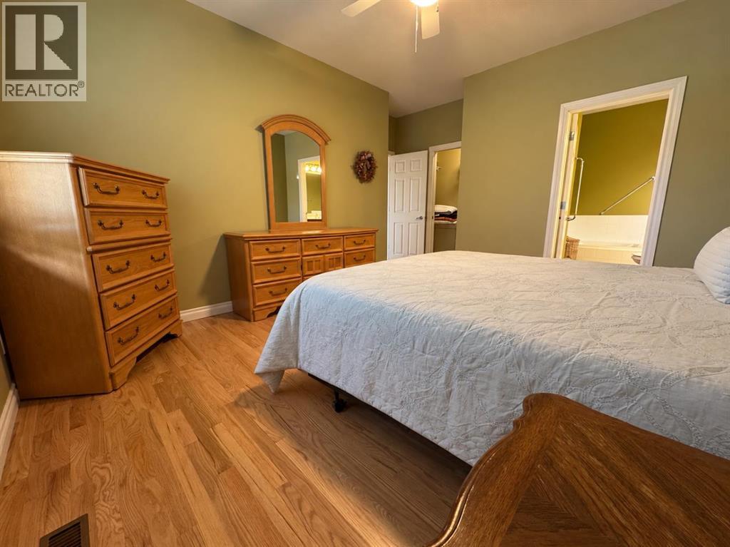 14 Cimarron Park Cove Property Photo 12