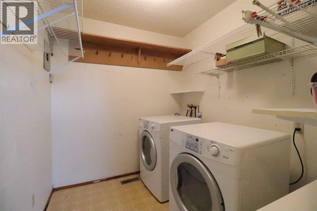 1501 20 Street Property Photo 22