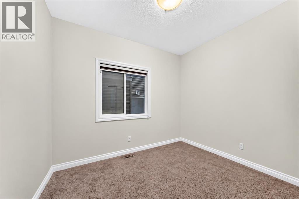 143 Saddlestone Park Ne Property Photo 11