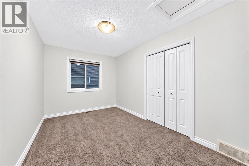 143 Saddlestone Park Ne Property Photo 16