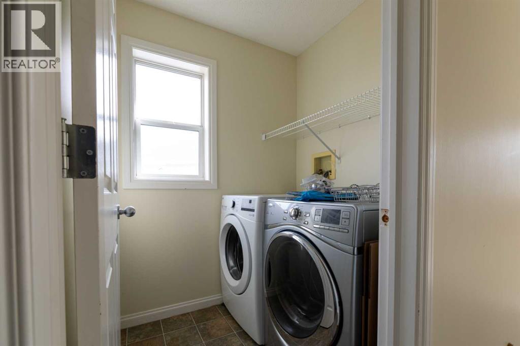 151 Bow Ridge Crescent Property Photo 20