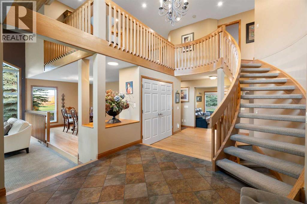 505 Bearspaw Village Ridge Nw Property Photo 3