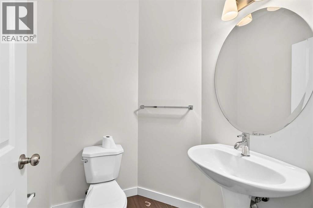 63 Skyview Ranch Gardens Ne Property Photo 24