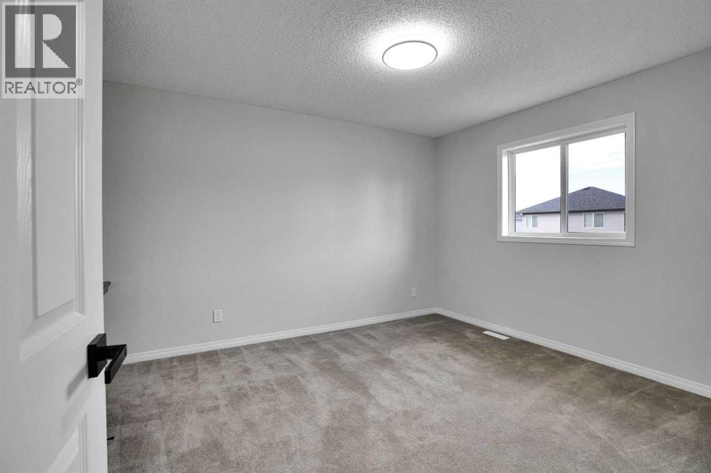 152 Hawkmere Close Property Photo 21