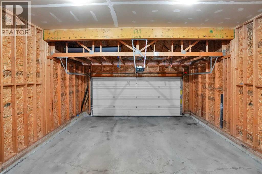 152 Hawkmere Close Property Photo 34