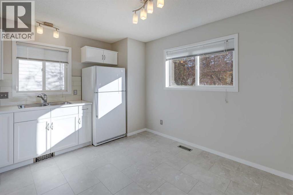 28 Woodside Circle Nw Property Photo 14