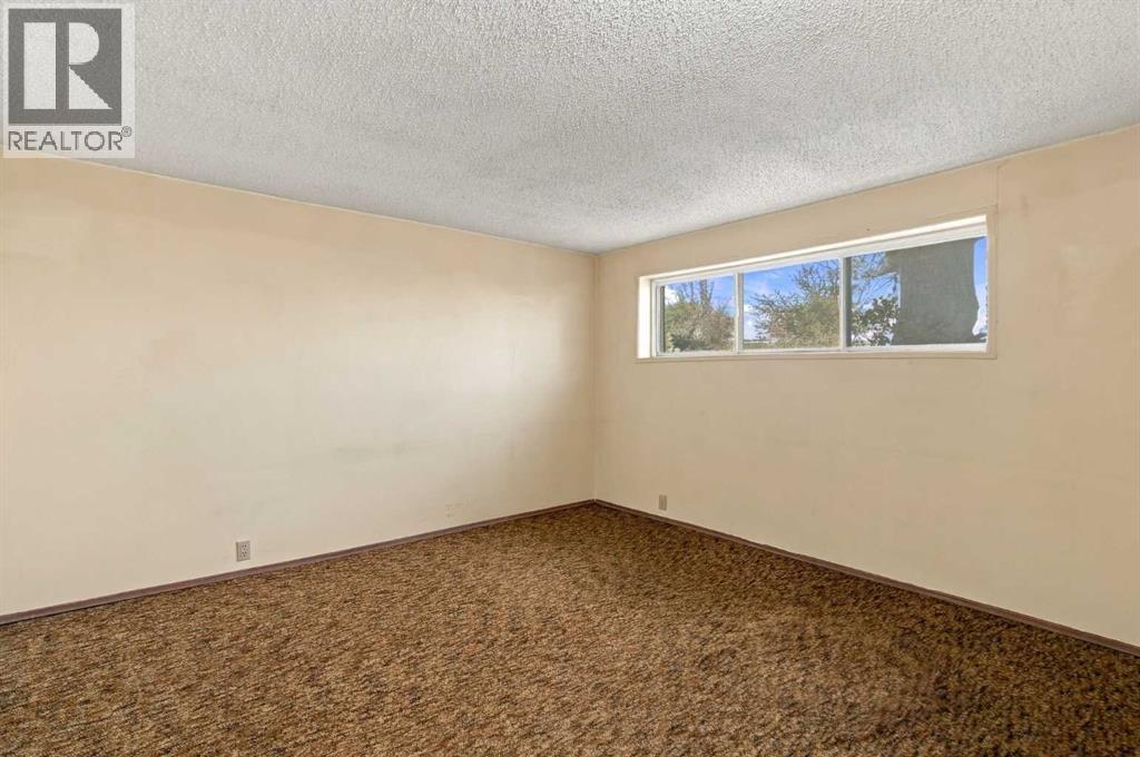 556 Lysander Drive Se Property Photo 18