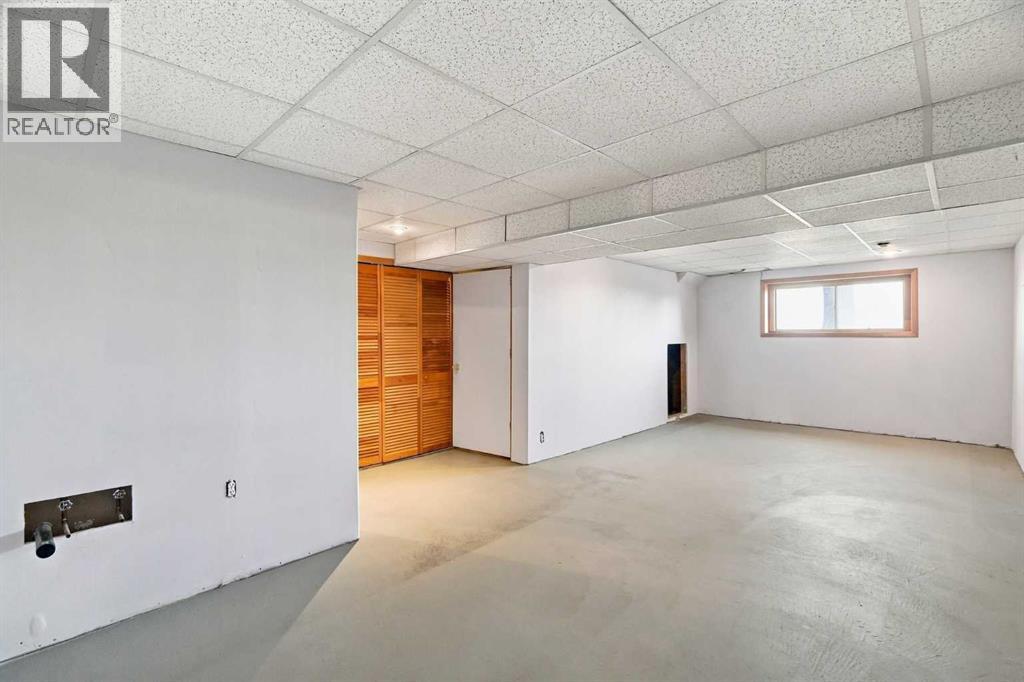 556 Lysander Drive Se Property Photo 20