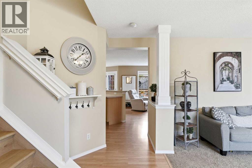 49 Bridleridge Road Sw Property Photo 4