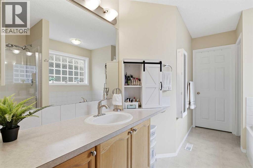 49 Bridleridge Road Sw Property Photo 18