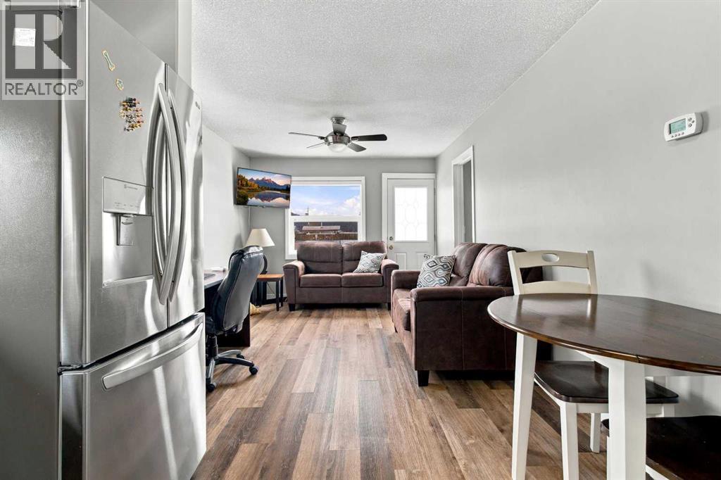 5022 50 Avenue Property Photo 16