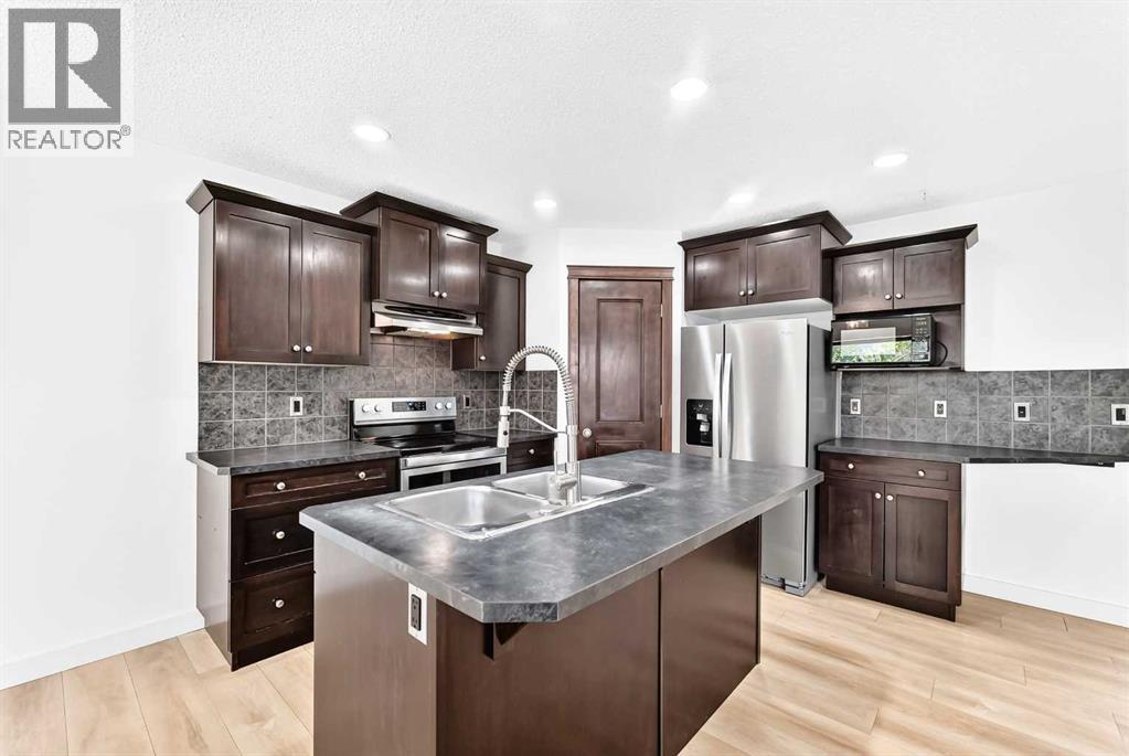 210 Brightonstone Green Se Property Photo 7