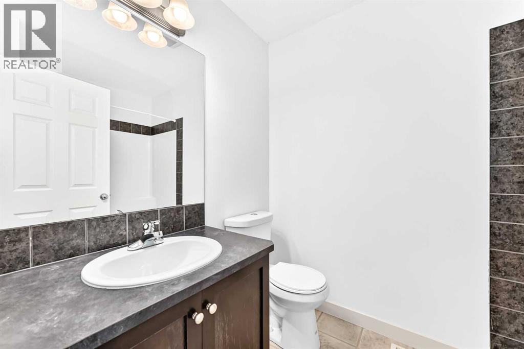 210 Brightonstone Green Se Property Photo 28