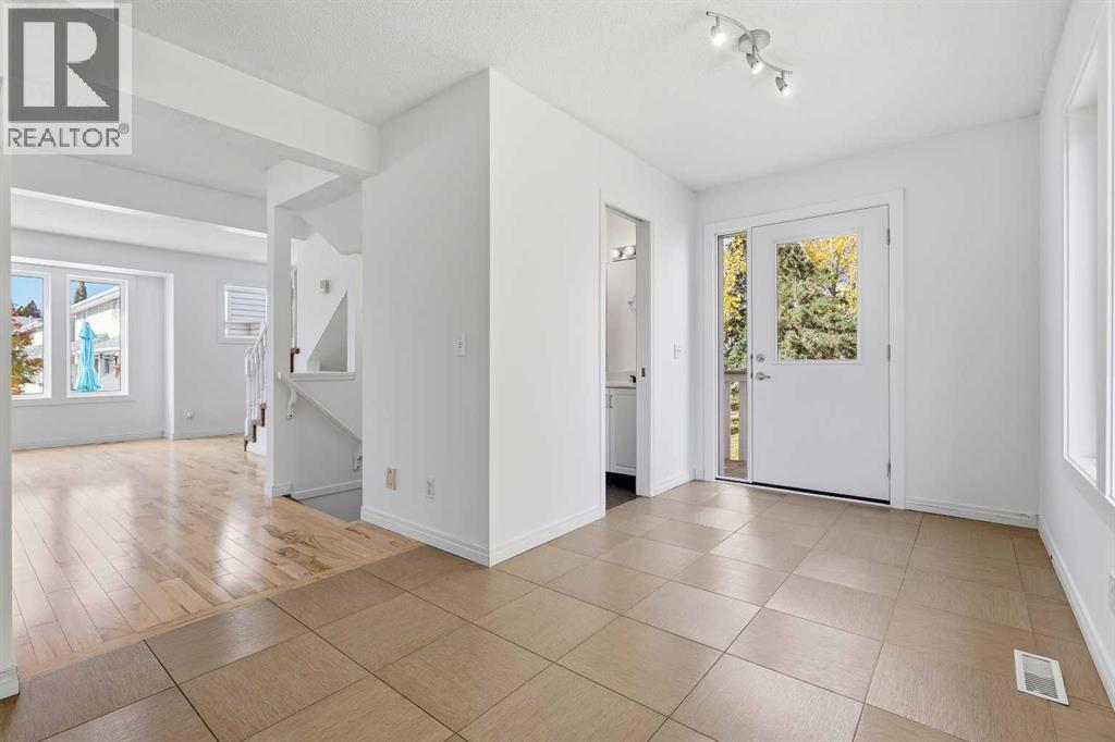 225 Killarney Glen Court Sw Property Photo 6