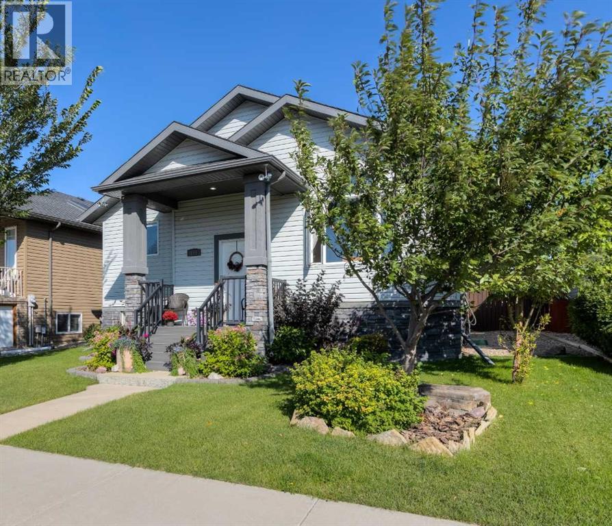 159 Grand River Boulevard W Property Photo 1