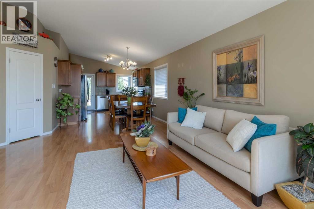 159 Grand River Boulevard W Property Photo 9