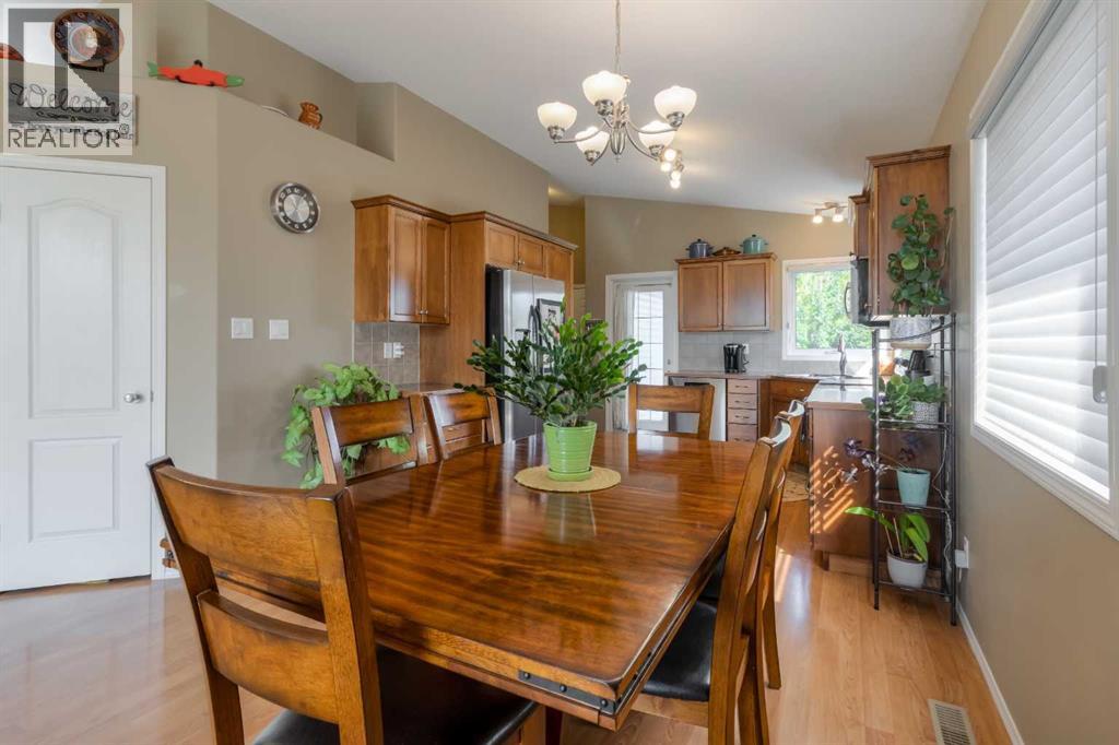 159 Grand River Boulevard W Property Photo 12