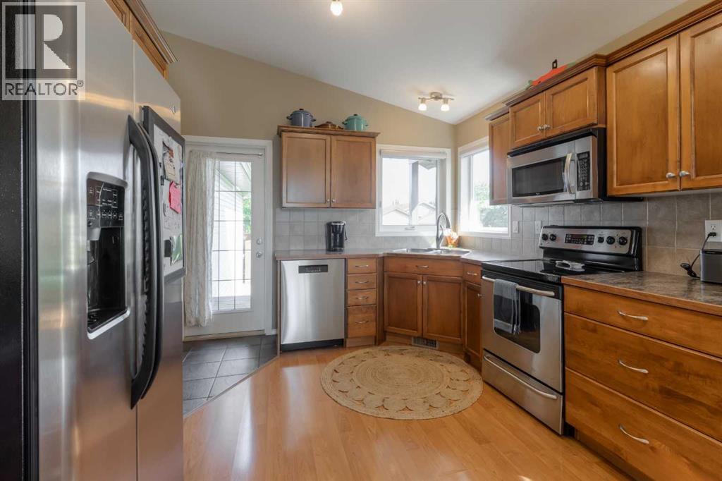 159 Grand River Boulevard W Property Photo 14