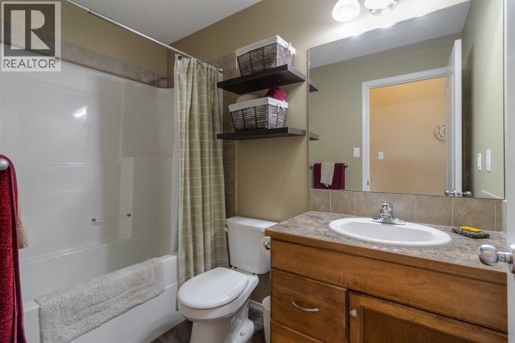 159 Grand River Boulevard W Property Photo 28