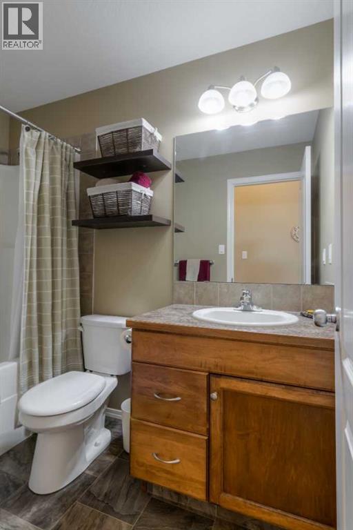 159 Grand River Boulevard W Property Photo 29