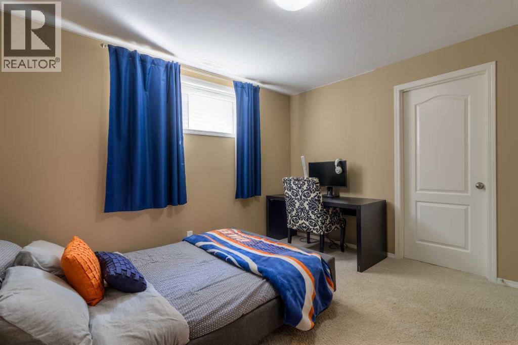 159 Grand River Boulevard W Property Photo 37