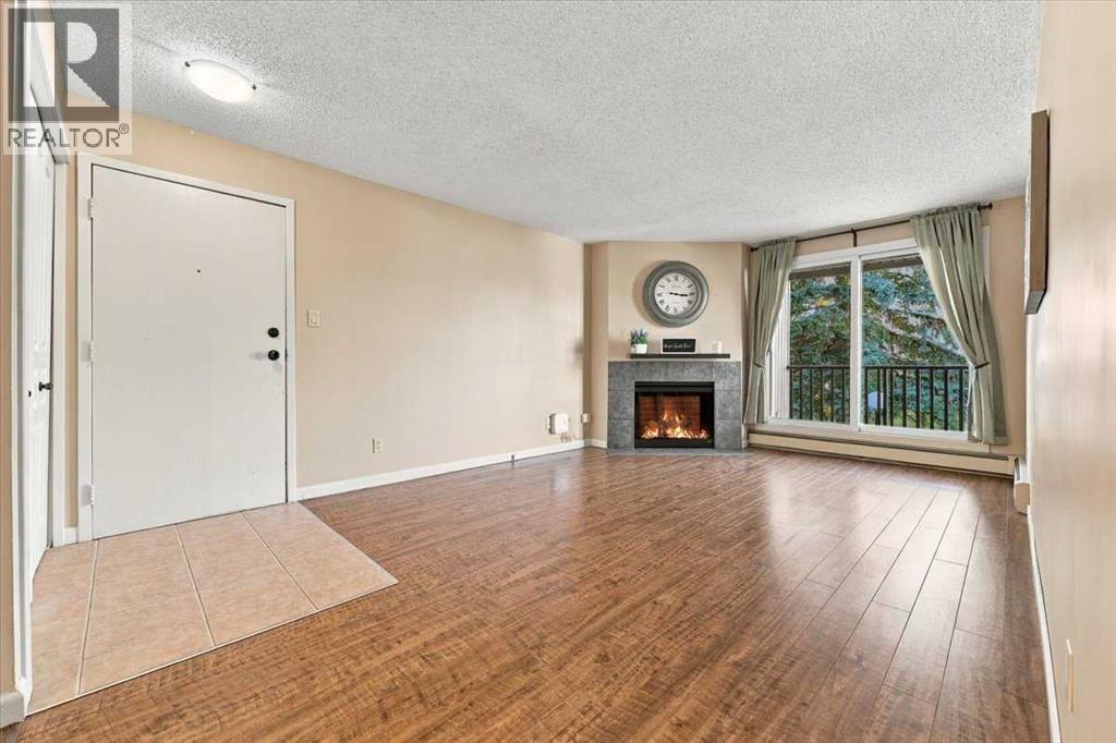 6400 Coach Hill Road Southwest Property Photo 5