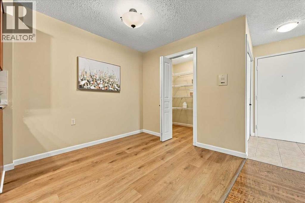 6400 Coach Hill Road Southwest Property Photo 17