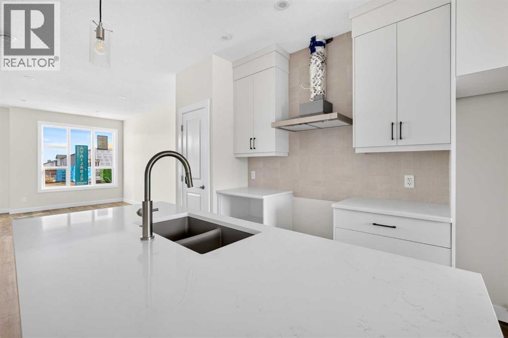 727 Lucas Boulevard Nw Property Photo 10