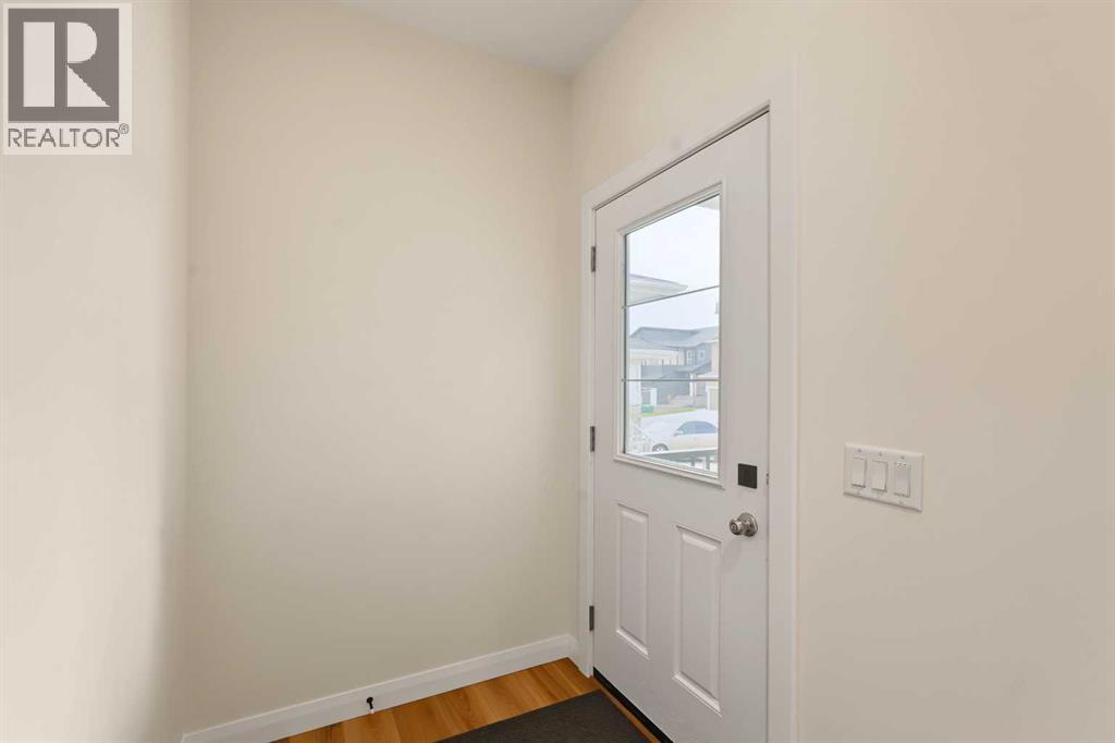 72 Dawson Wharf Mount Property Photo 3