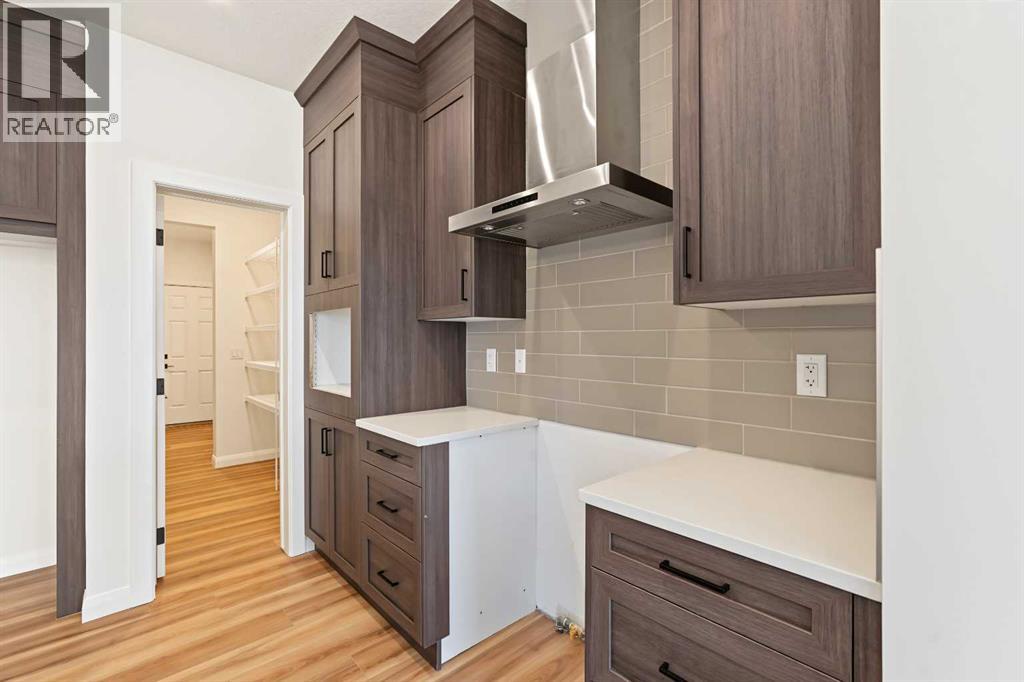 72 Dawson Wharf Mount Property Photo 12