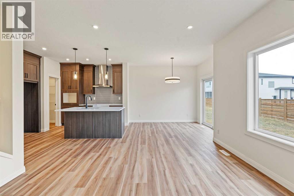 72 Dawson Wharf Mount Property Photo 15