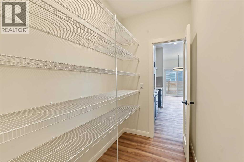 72 Dawson Wharf Mount Property Photo 17