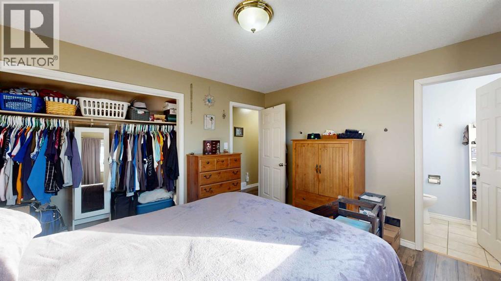 4002 58 Street Property Photo 13