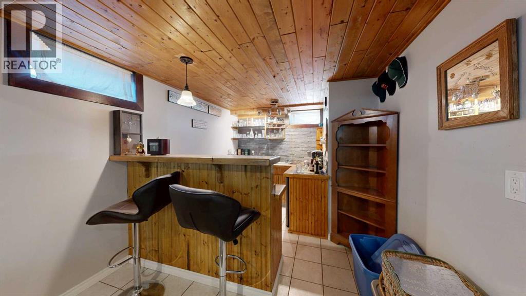 4002 58 Street Property Photo 27