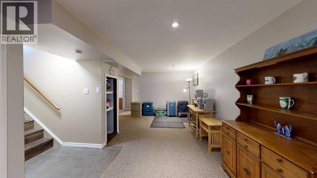 4002 58 Street Property Photo 30