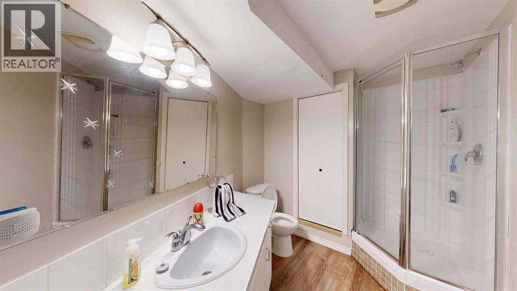 4002 58 Street Property Photo 39