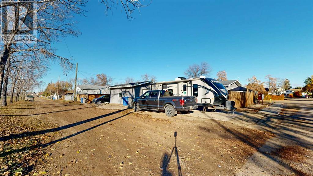 4002 58 Street Property Photo 46