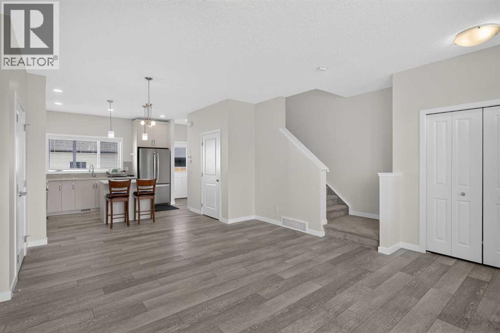 60 Walcrest Gate Se Property Photo 7