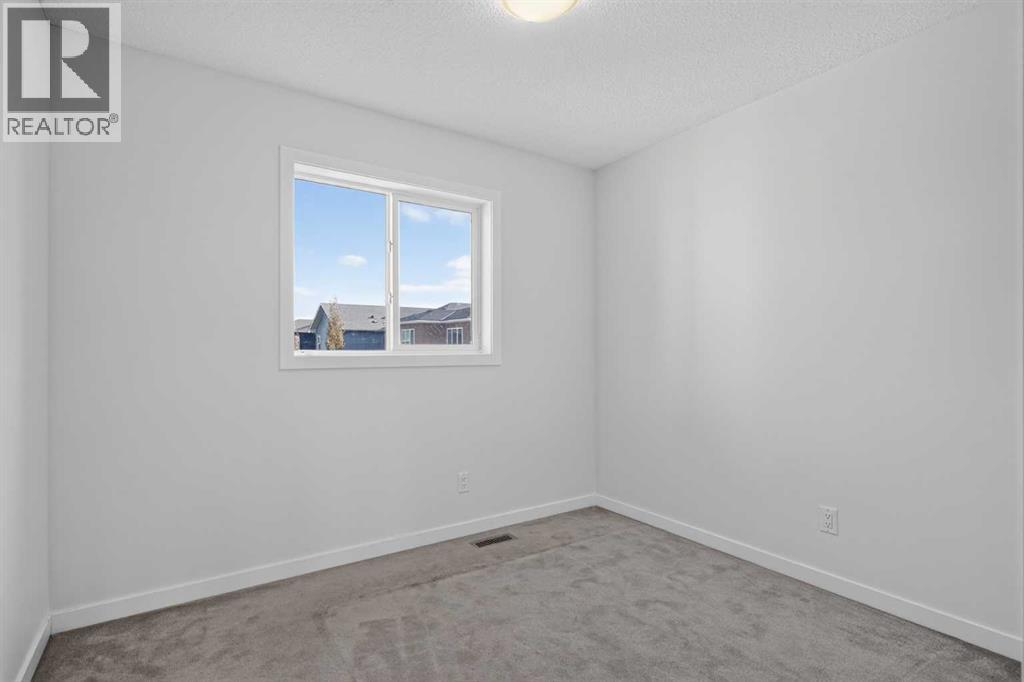 60 Walcrest Gate Se Property Photo 21
