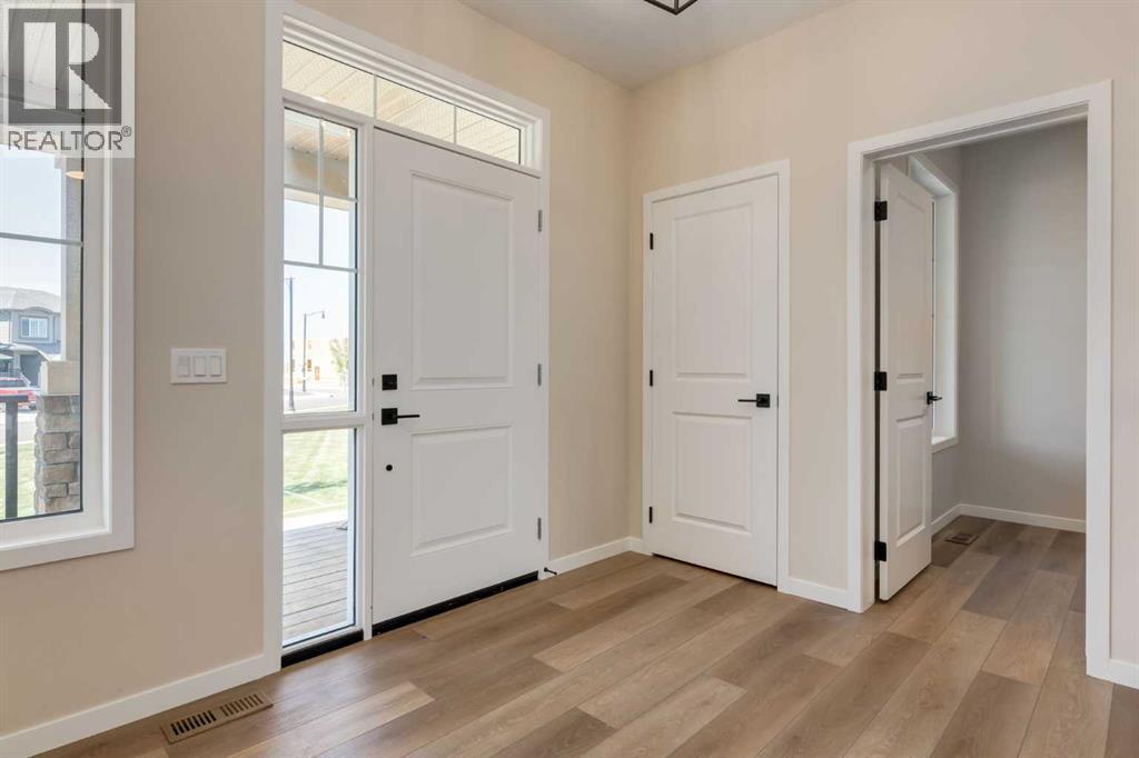 20 Ellen Lane Property Photo 2